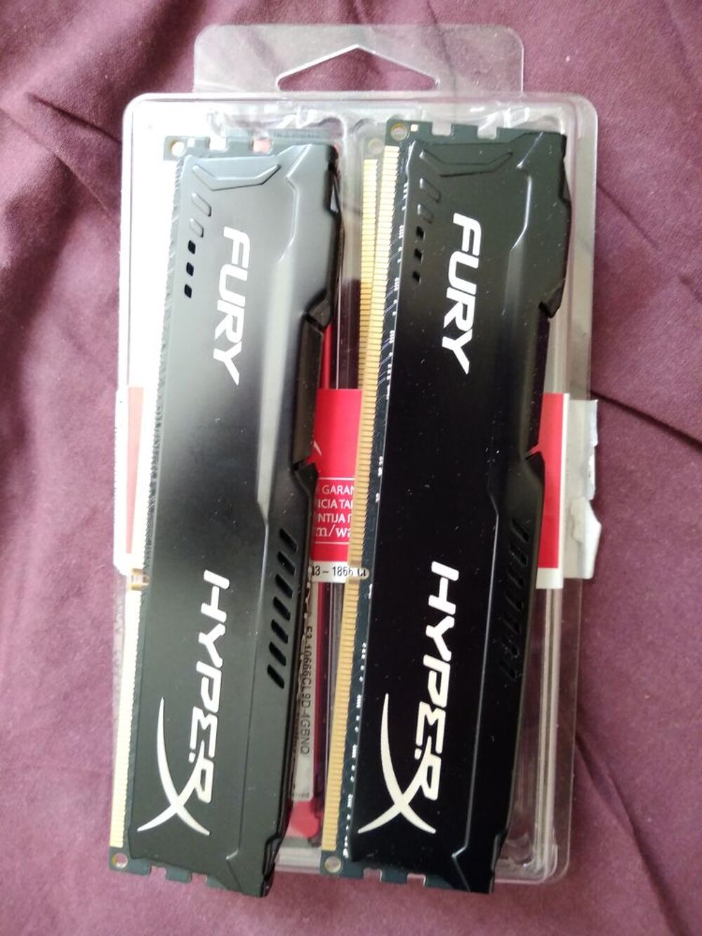 HyperX FURY Black 16Go DDR3 (HX318C10FBK216)
Matériel informatique