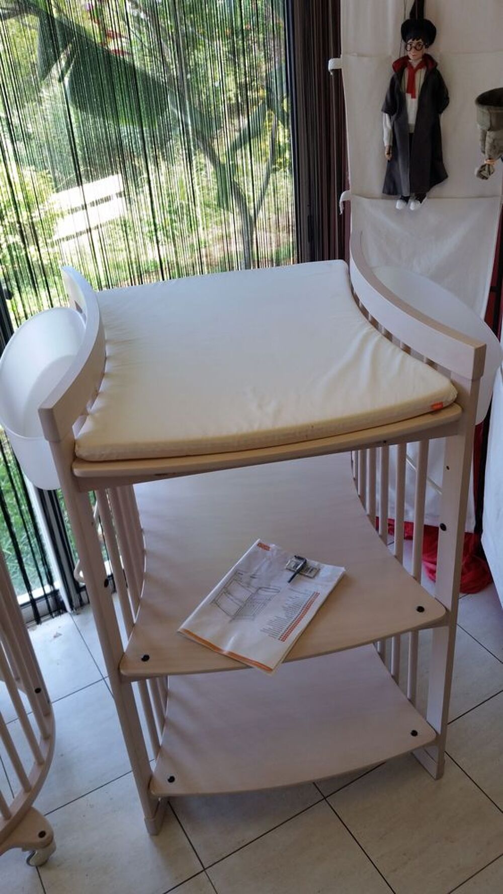 Chambre b&eacute;b&eacute; STOKKE (lit + table a langer ) Mobilier enfants