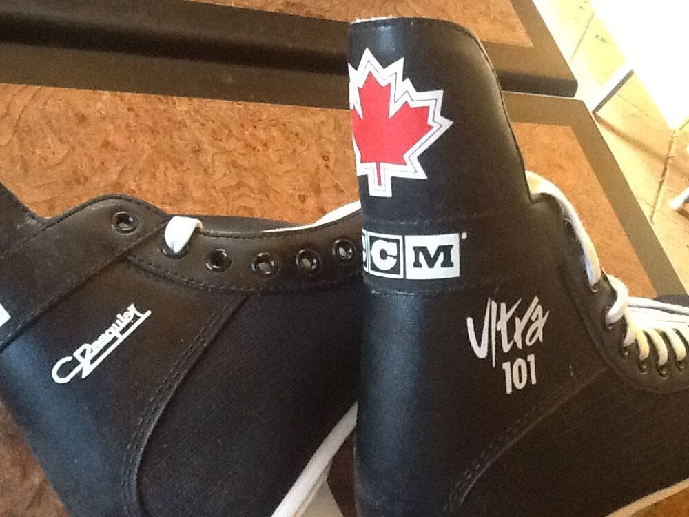 patins a glace hokey CCM Sports