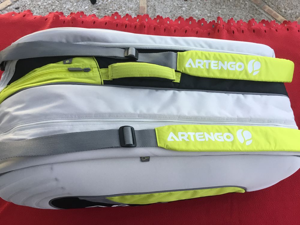 Sac de transport &agrave; dos et main : Tennis Artengo Sports