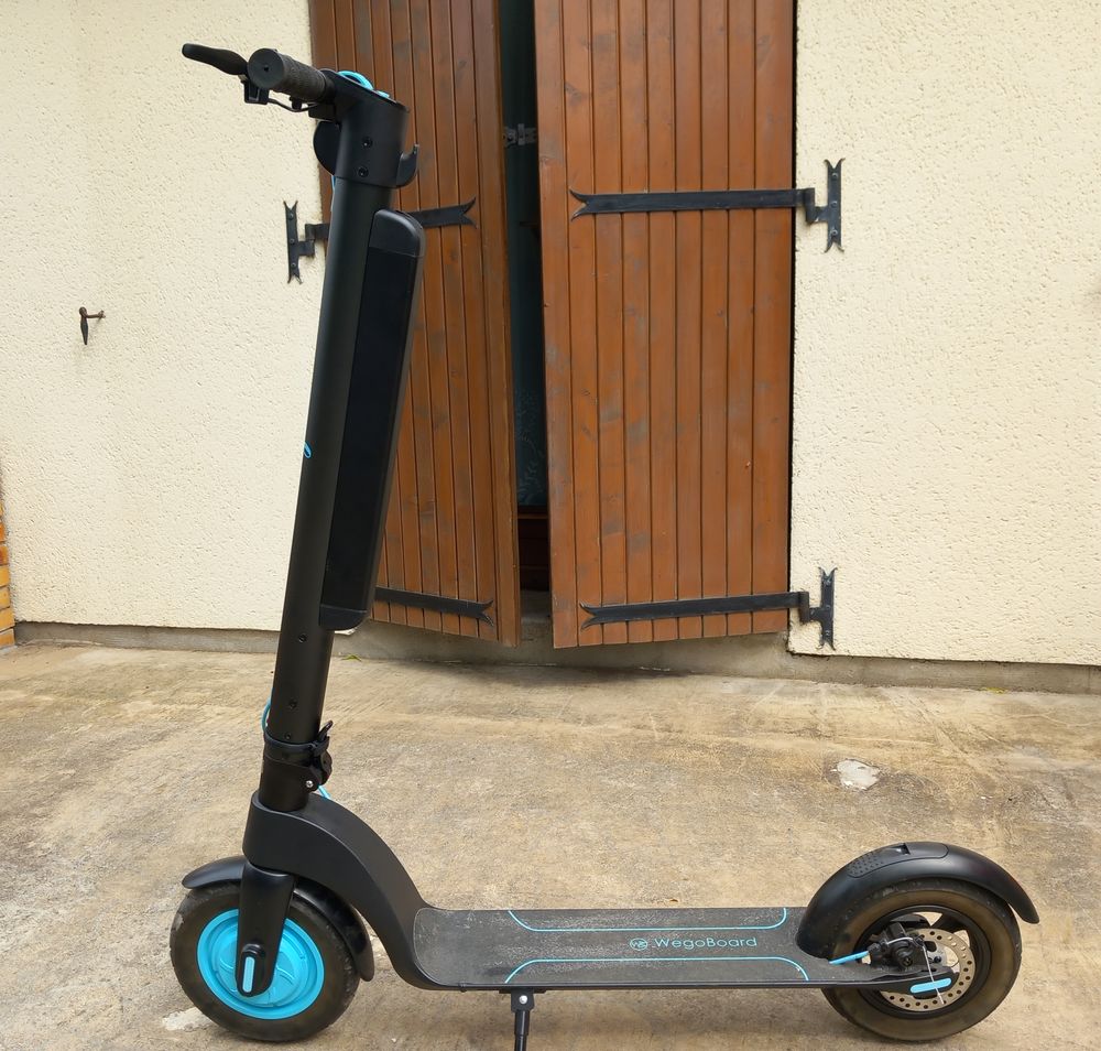 trottinette &eacute;lectrique pliable Wegoboard runway plus Sports