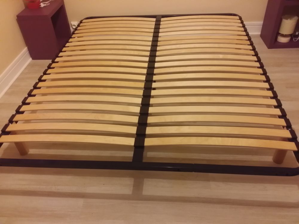 SOMMIER CADRE METALLIQUE GRANDE TAILLE. Meubles