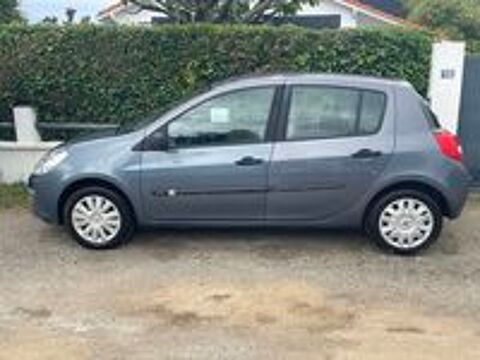 Clio III Clio 1.5 dCi 105 Dynamique 2004 occasion 44770 La Plaine-sur-Mer