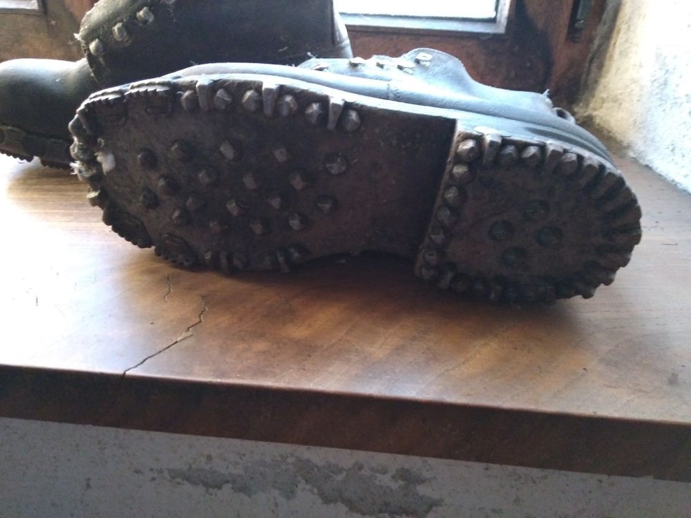 chaussure d'arm&eacute;e 