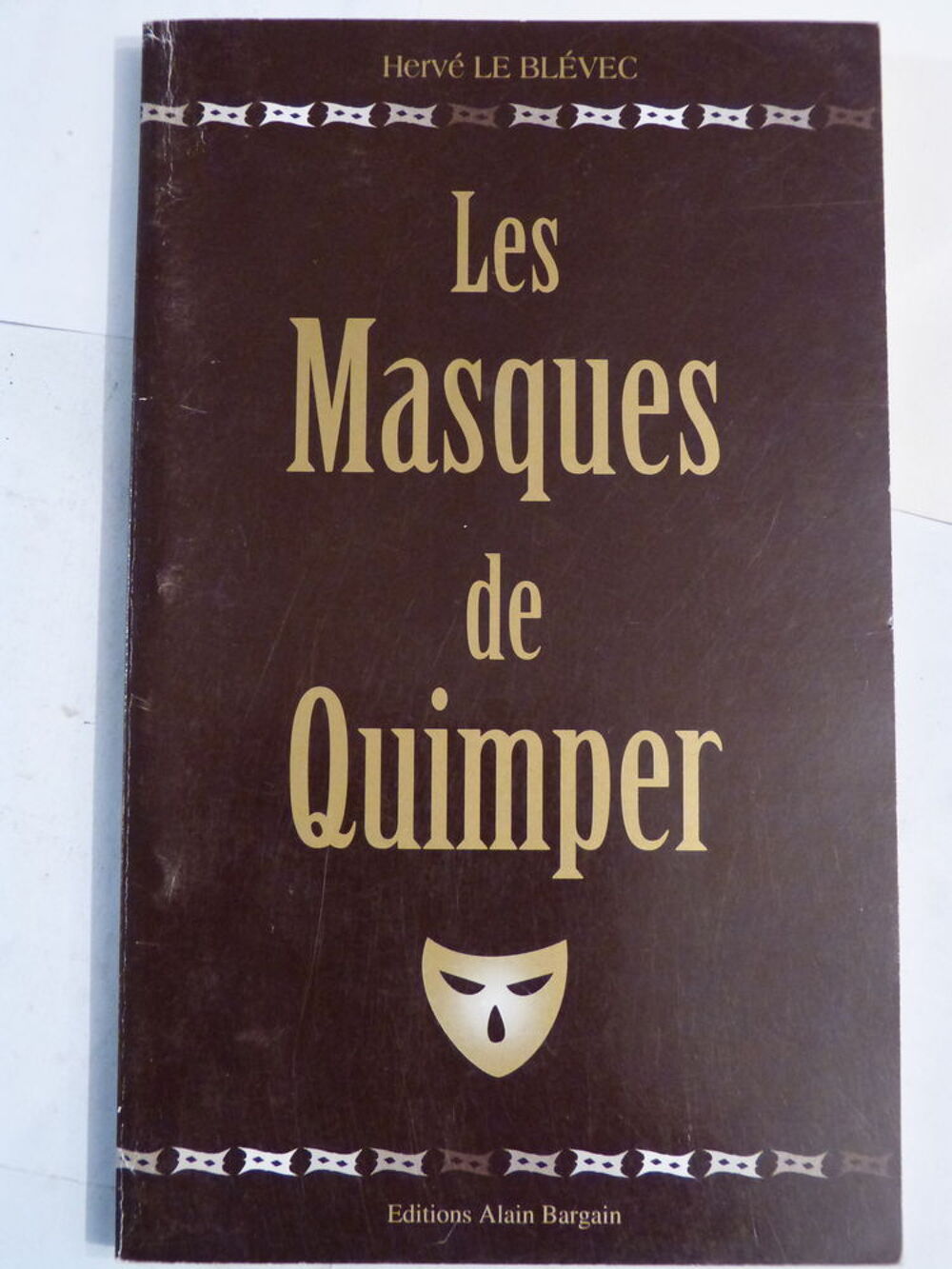 LES MASQUES DE QUIMPER policier BRETON BARGAIN Livres et BD