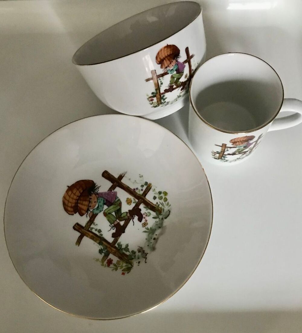 Ensemble neuf porcelaine : bol, mug, assiette Cuisine