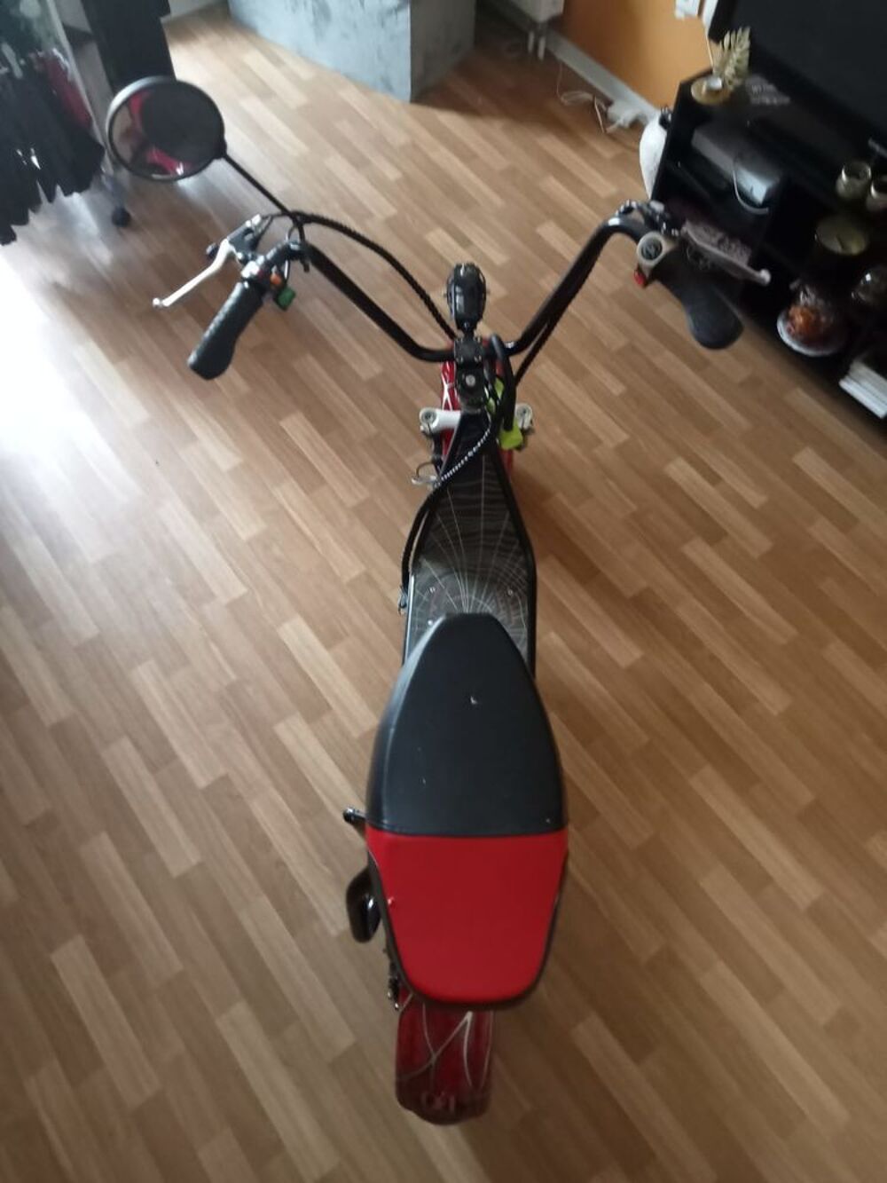 Trotinette &eacute;lectrique chopper exclusive collector Sports