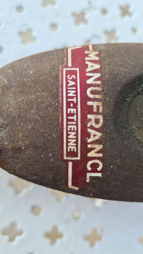 ancienne burette � huile 30CM MANUFRANCE 35 Aix-en-Provence (13)