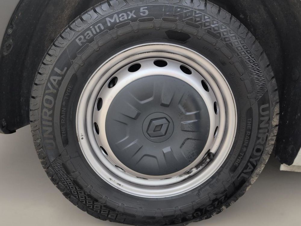 Master MASTER PHC TRAC F3500 L3H1 BLUE DCI 145 EURO VI CONFORT 2024 occasion 91700 Sainte-Genevi&egrave;ve-des-Bois