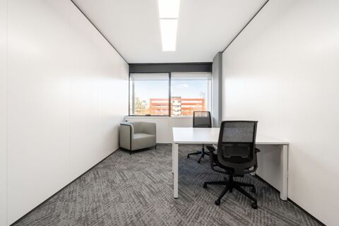 Espace de bureau priv&eacute; pour 1 personne &agrave; Tours, Nord Aeronef  329 37100 Tours