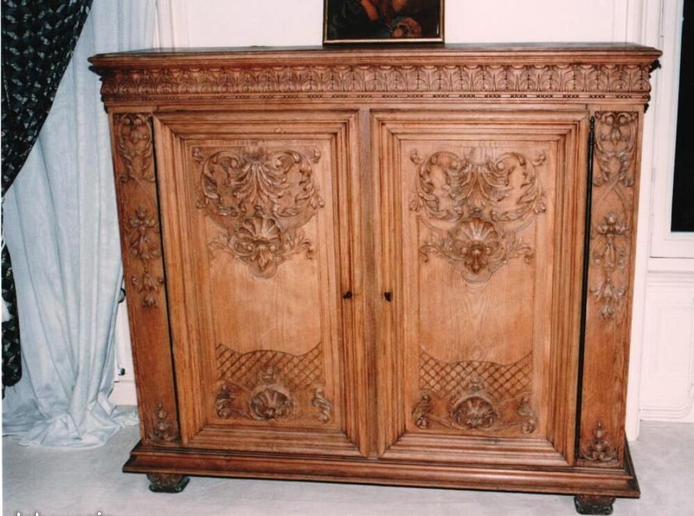 Buffet Belge (Flandres , Liegeois) style R&eacute;gence XVIII&egrave;me s Meubles