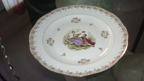Plat  J.V Authentique décor Watteau 12 Agen (47)