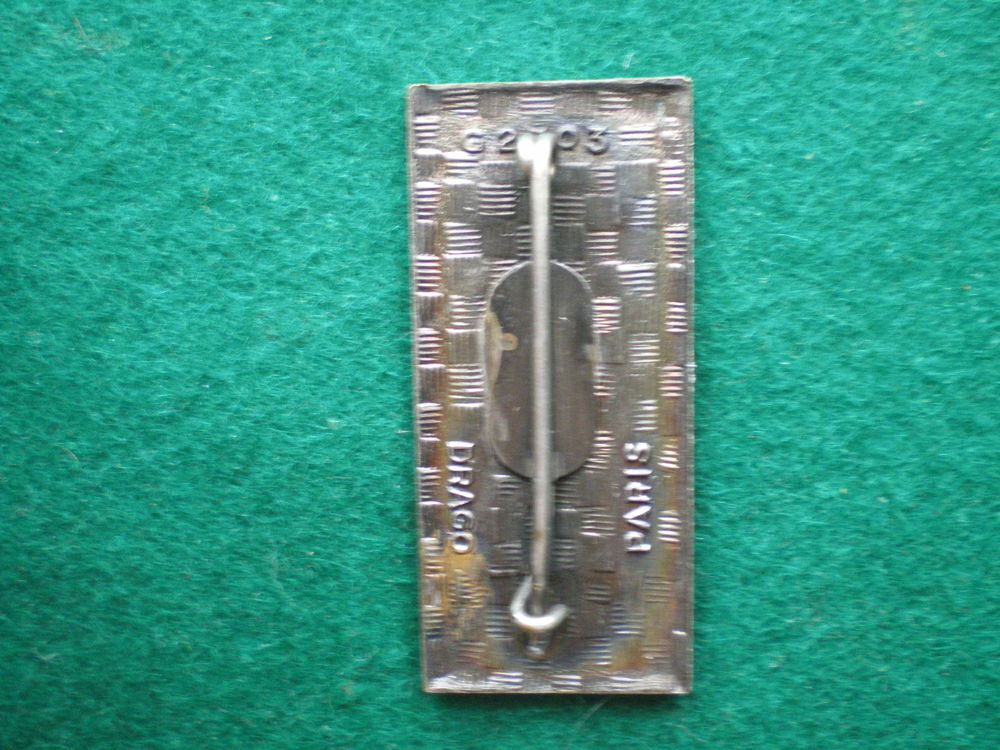 Insigne de Sant&eacute; - Centre d'Exp&eacute;rimentations du Pacifique. 