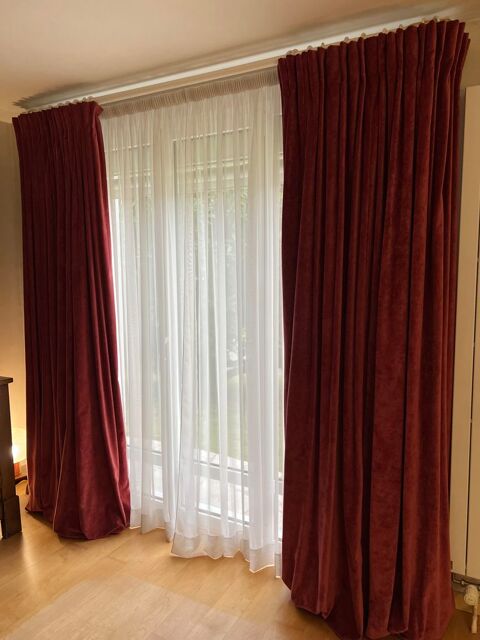 RIDEAUX VELOURS 350 Santeny (94)