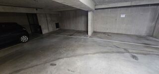  Parking / Garage � louer 12 m�