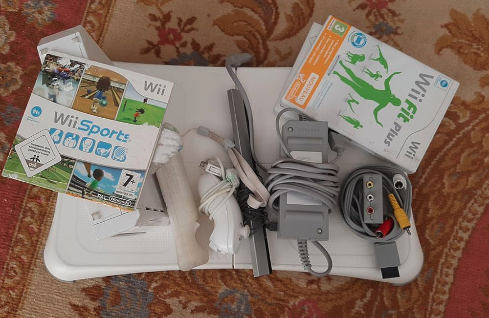 Console Nintendo Wii + Wii Sports Matriel informatique