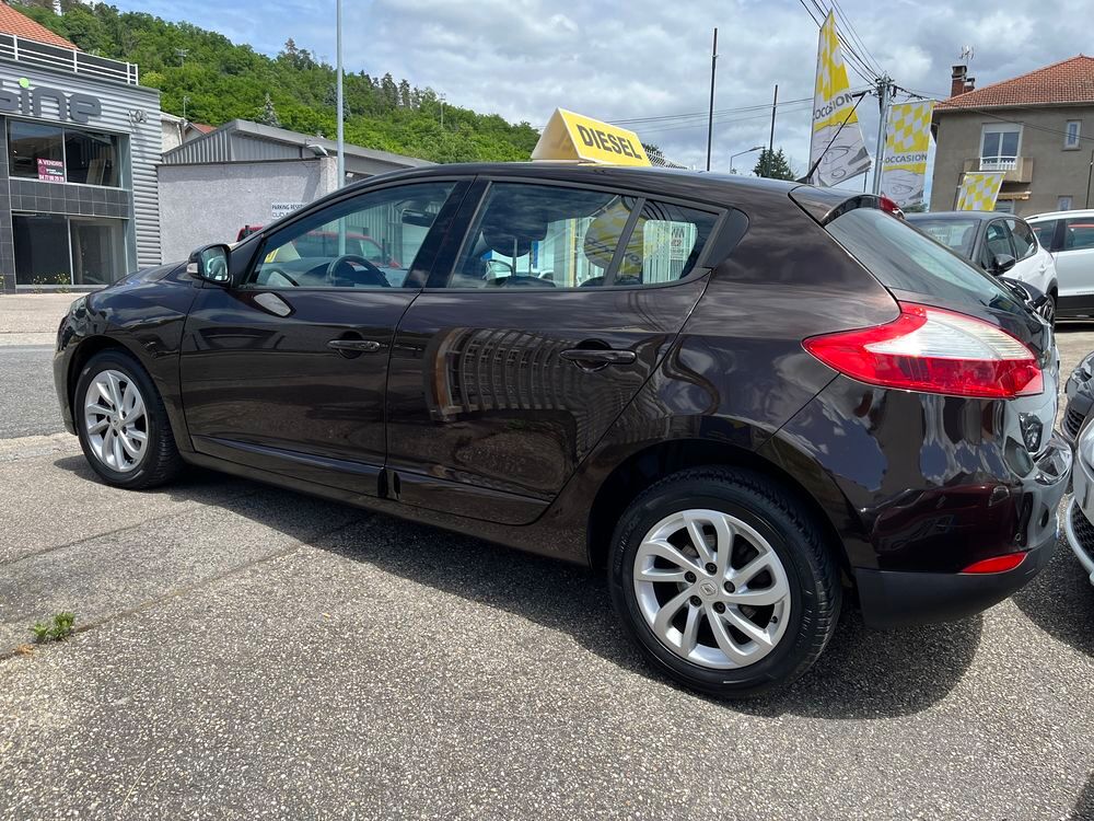M&eacute;gane III dCi 110 FAP eco2 Dynamique Champion Euro 5 2012 occasion 42700 Firminy