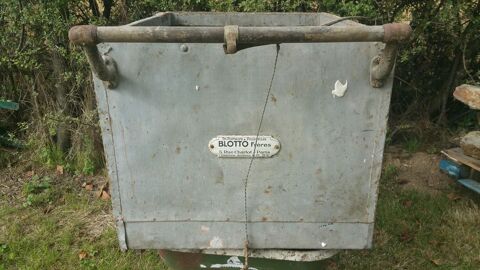 Caisse de triporteur 200 Chteauroux (36)