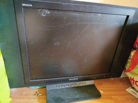 tlvision cran plat 50 cm avec prise pritel couleur fonctionne trs bien 20 Vic-la-Gardiole (34)