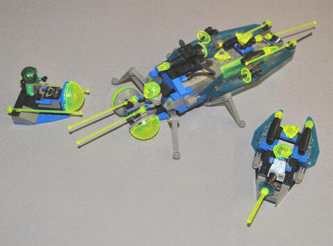 Lego sonic system space insecte libellule des années 90  115 Orléans (45)