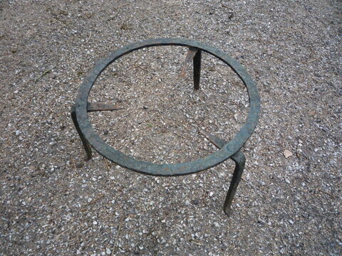 Tr�pieds chemin�e fer forg� 35 Castres (81)