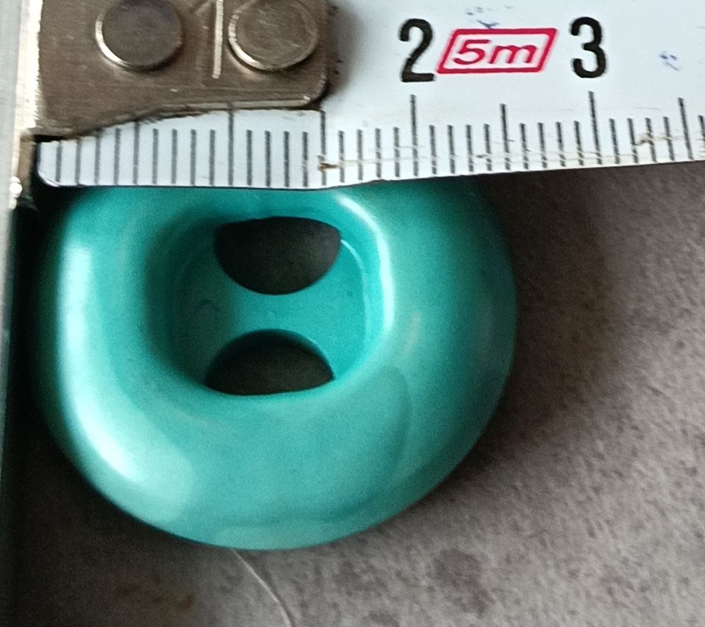 Lot de 16 Boutons "Vert Nature" (Carr&eacute;s &amp; Design) - LOT N&deg;22 Décoration