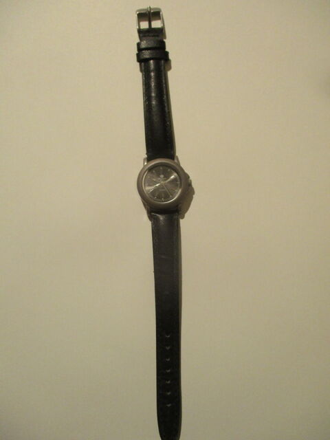 Montre King Quartz 20 Paris 5 (75)