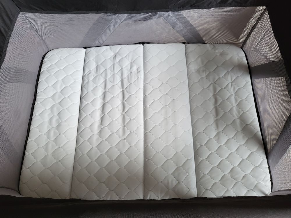 Lit parapluie NUNA + Matelas d'appoint compatible Puériculture