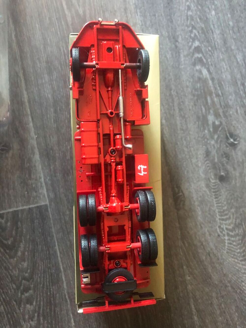 Camion citerne caltex &eacute;chelle 1/43 neuf 