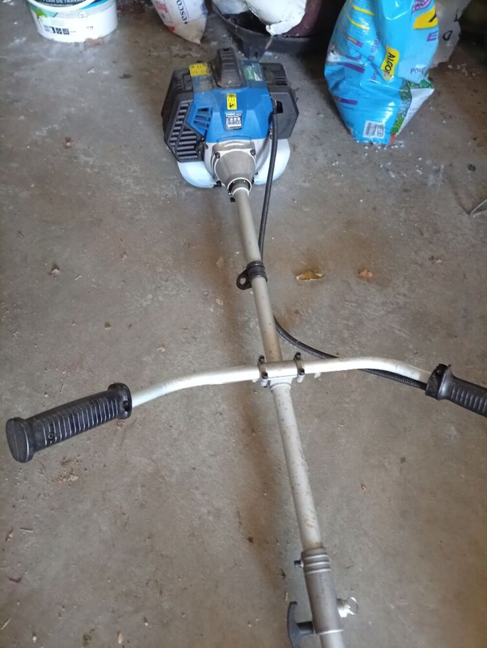 D&eacute;broussailleuse Bricolage