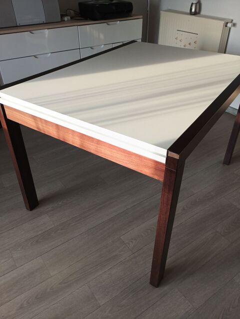 Table rectangulaire extensible bicolore Saint-Max (54)