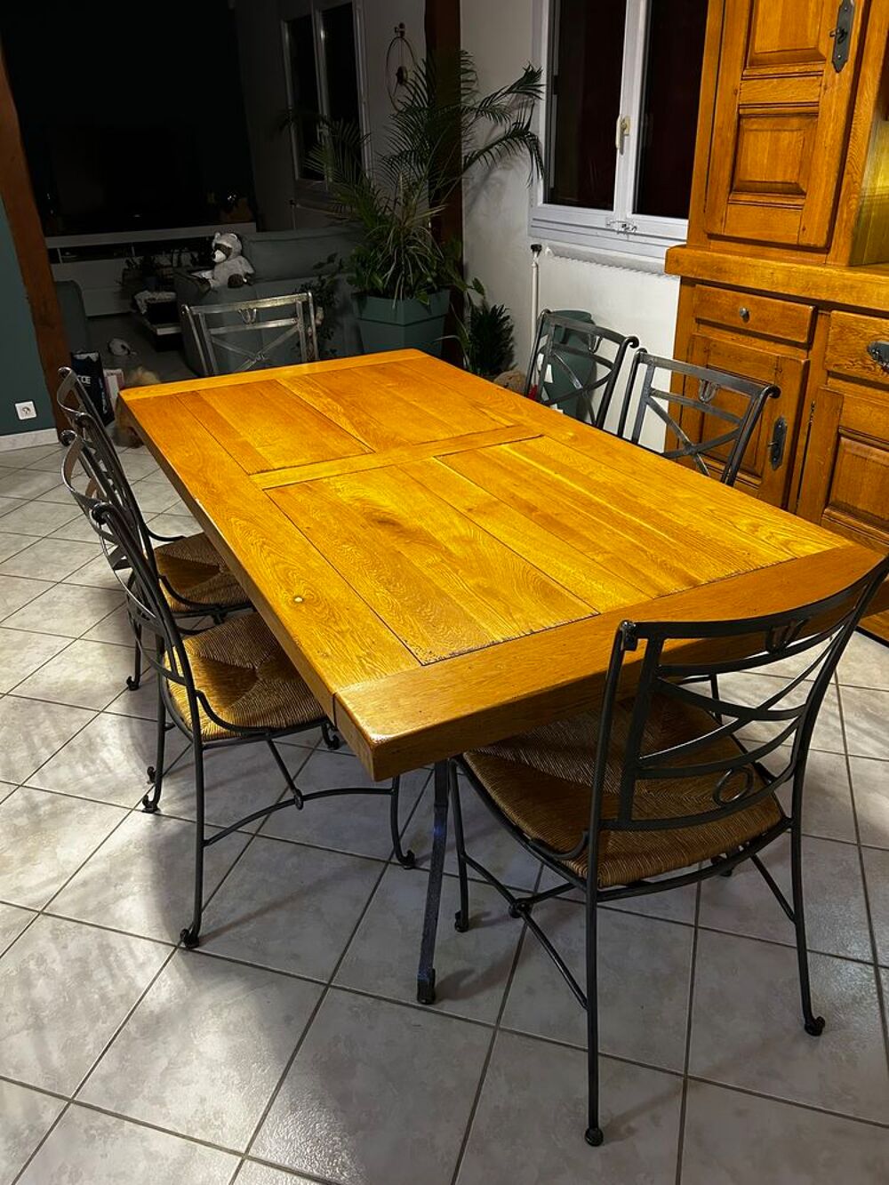 Salle &agrave; manger Meubles