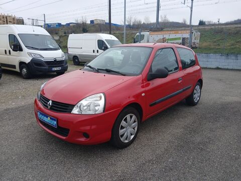 Renault Clio II Clio 1.2 60 eco2 Authentique 2010 occasion Ternay 69360