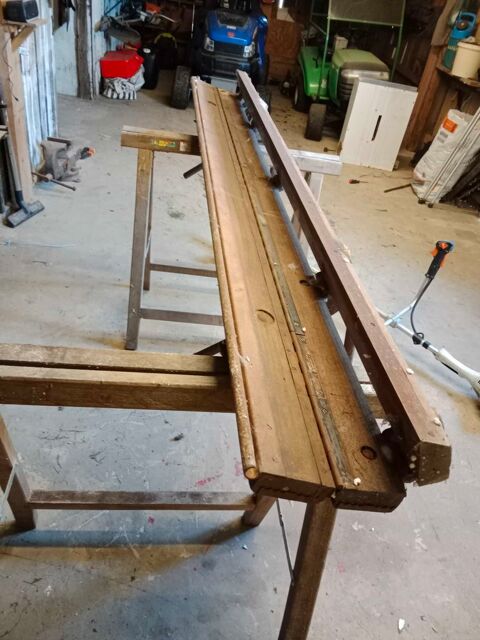 plieuse zinc en 2 m�tres 180 Saint-Maurice-l�s-Charencey (61)