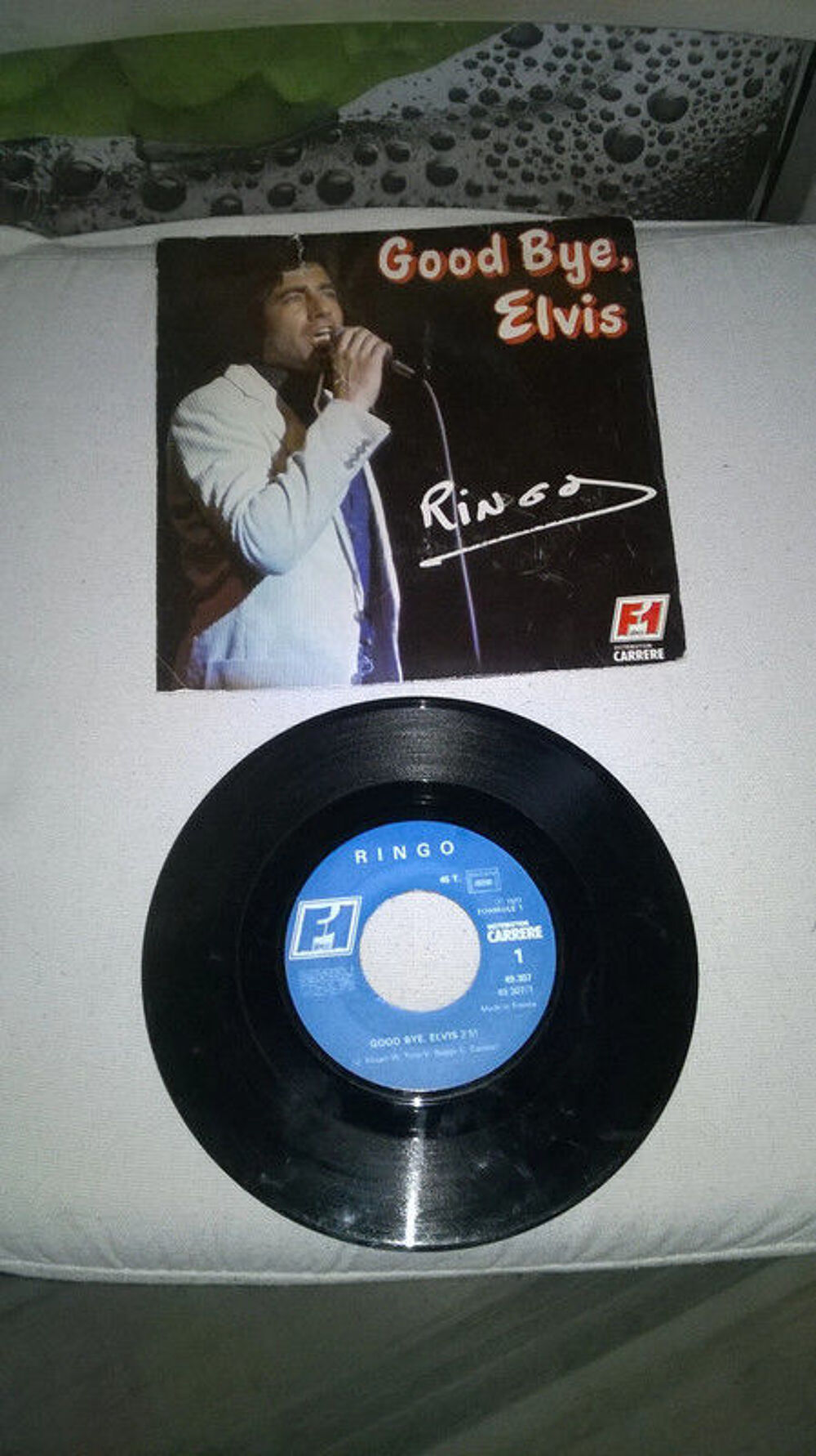 Vinyle 45 T Ringo
Good Bye, Elvis
1977 CD et vinyles