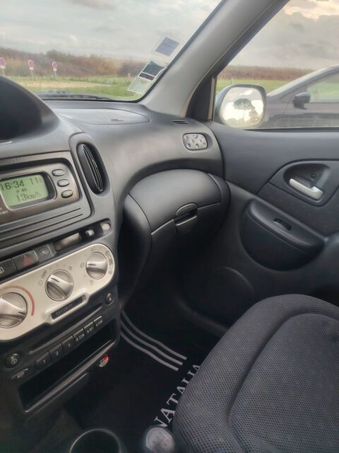 Toyota yaris verso 75 D-4D Linea Luna