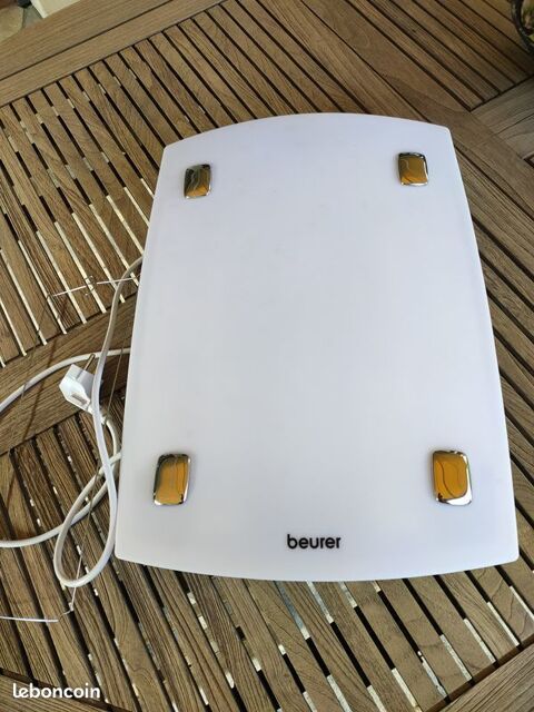 Lampe de luminothrapie Beurer TF 60 65 Frontenex (73)