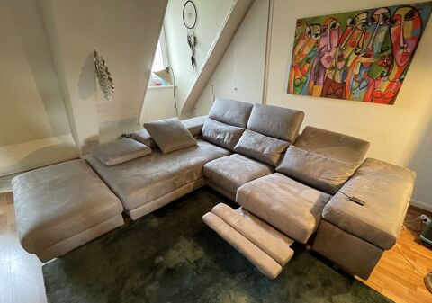 d'un canap trois places Poltronesofa avec pouf 690 Strasbourg (67)