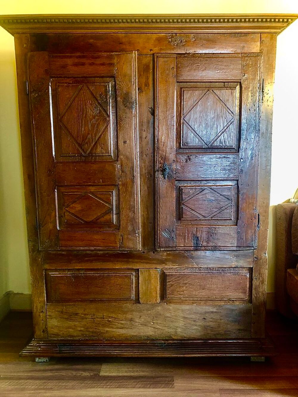 Armoire ancienne d&eacute;but XVIII si&egrave;cle Meubles