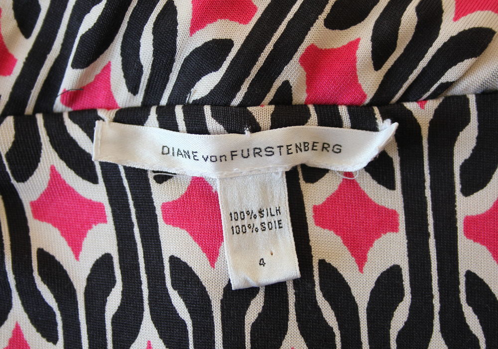 Robe soie portefeuille rose &amp; noir DIANE VON FURSTENBERG Vêtements