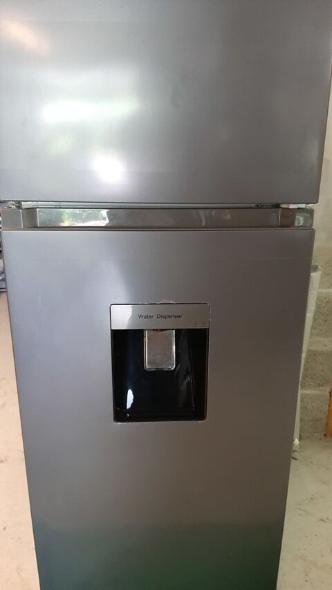 R�frig�rateur Congelateur  185 L'Huisserie (53)