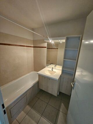  Appartement à louer 2 pièces 43 m²