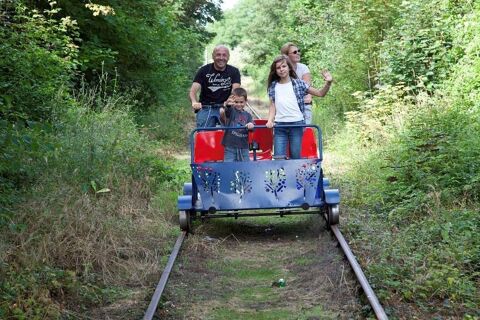 4 billets pour le Vélorail de Chauvigny (Grand parcours) 2 Chauvigny (86)