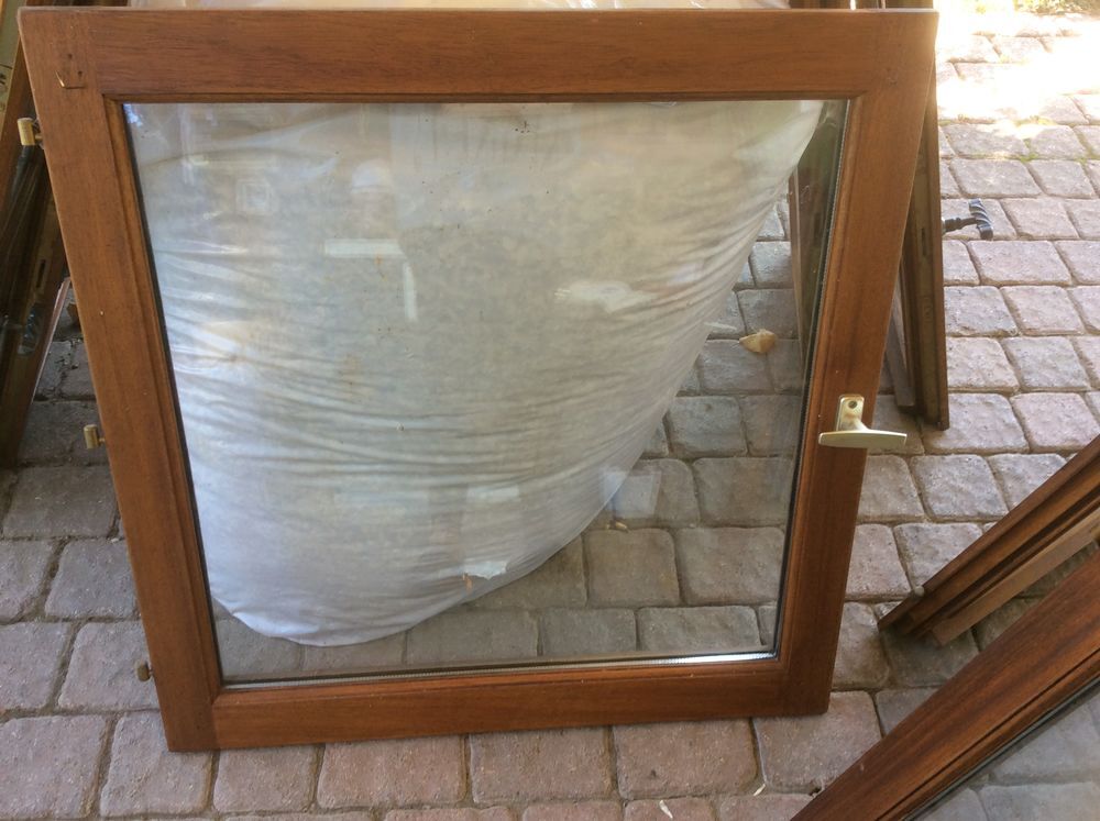 7 fenetres plus une porte fen&ecirc;tre bois double vitrage Bricolage