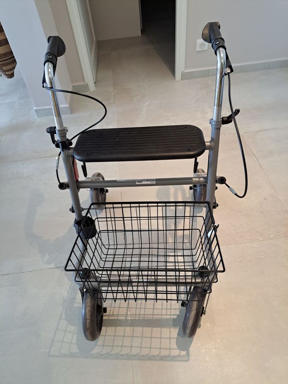 Deambulateur Meubles