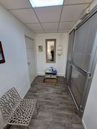 Location Autre Local de 28 m² Résidence du Centre à Saint Jorioz Saint-jorioz