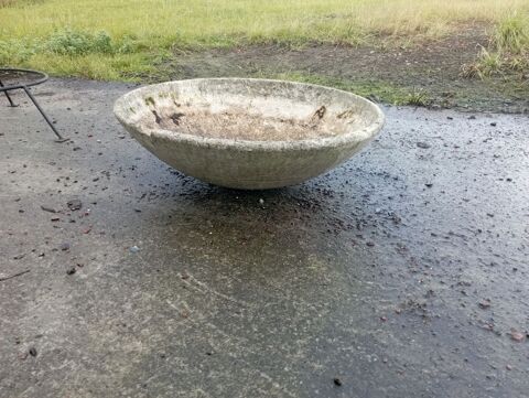 Pot de fleurs en ciment 500 Salies-de-Béarn (64)