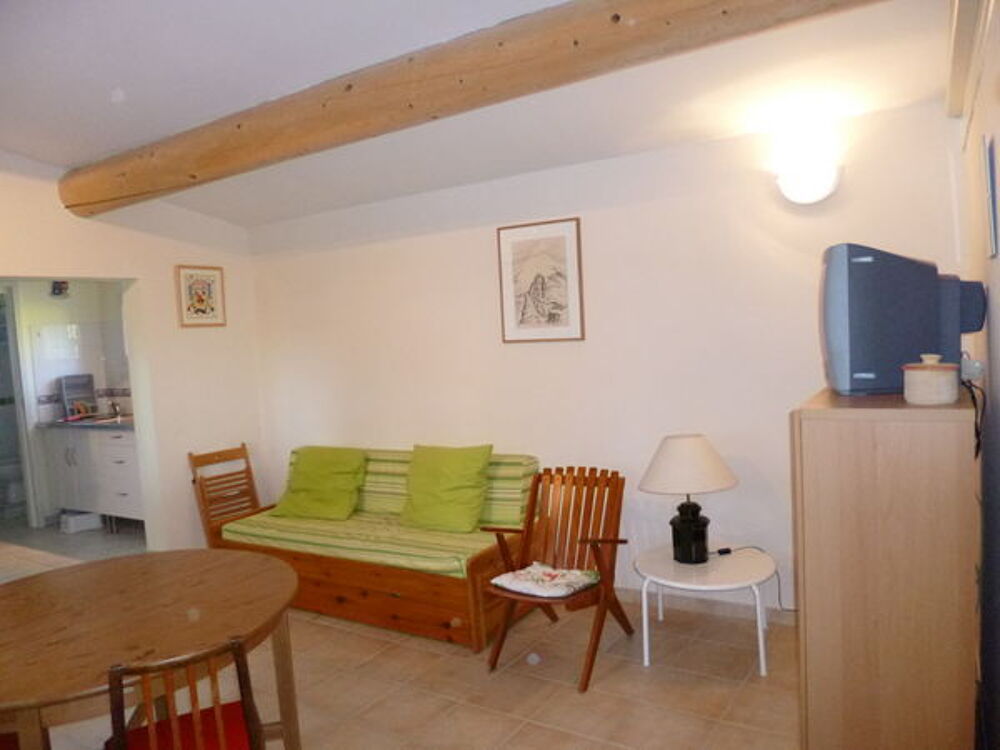   Appartement T2 à Lançon - Provence avec jardin
Provence-Alpes-Côte d'Azur, Lançon-Provence (13680)