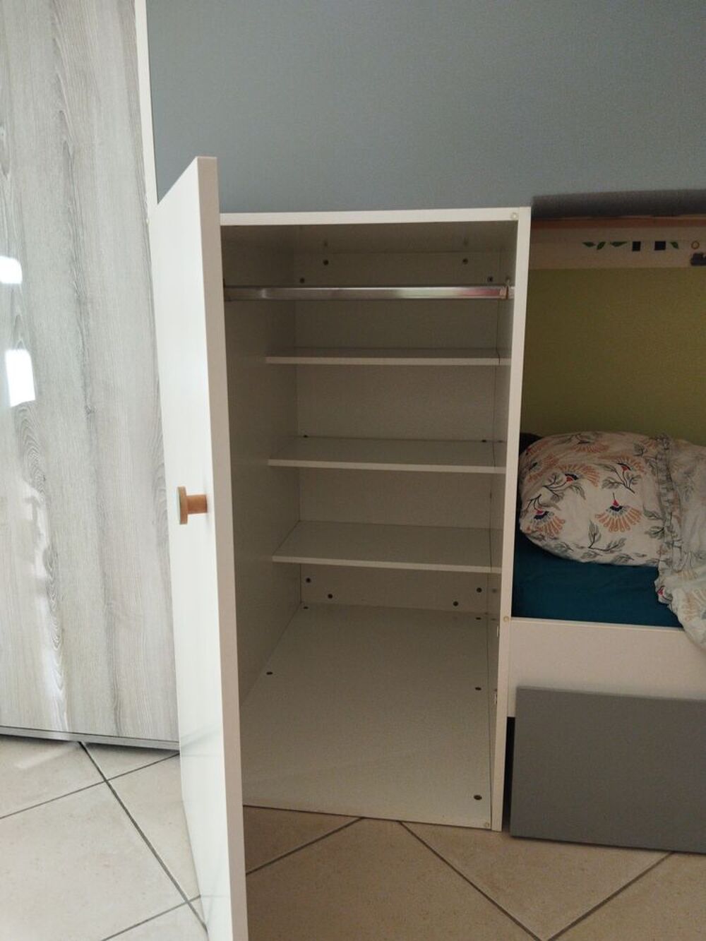 FAIRE OFFRE -LITS SUPERPOSES ARMOIRE INTEGREE+TIROIRS Mobilier enfants