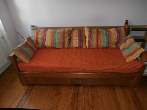 canap� en bois 0 Strasbourg (67)